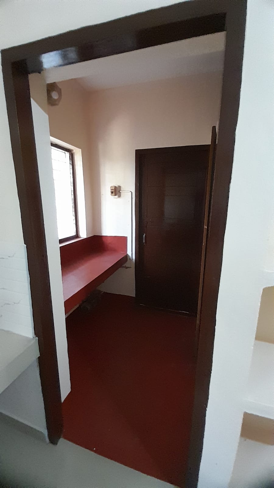 3BHK Semifurnished House  1350sqft