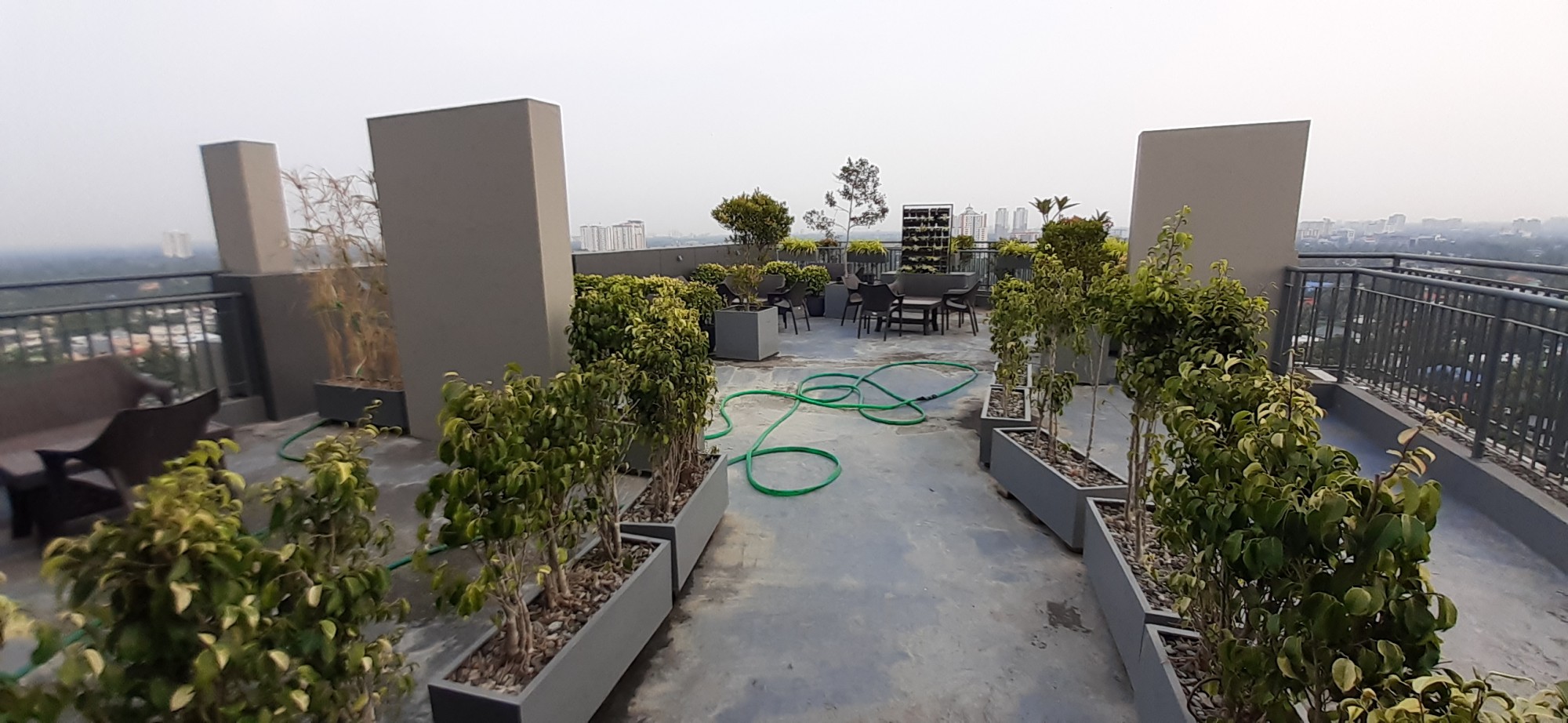6 cents of Land with old house in Nettoor, Maradu