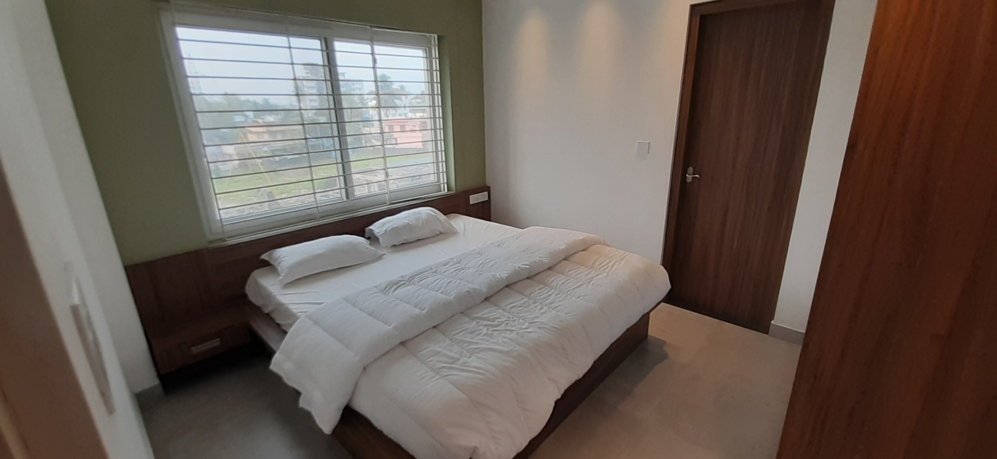 3BHK Fully Furnished 2 Storey Villa with 3cent 1600sqft in Vyttila
