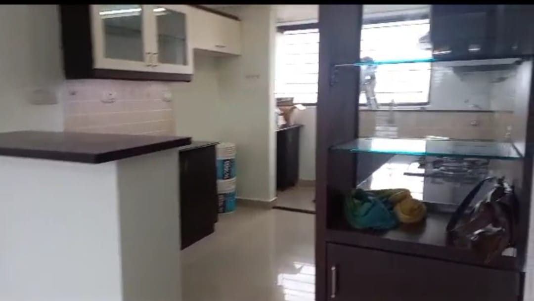3 BHK Semifurnished Flat near Vyttila,1400sqft