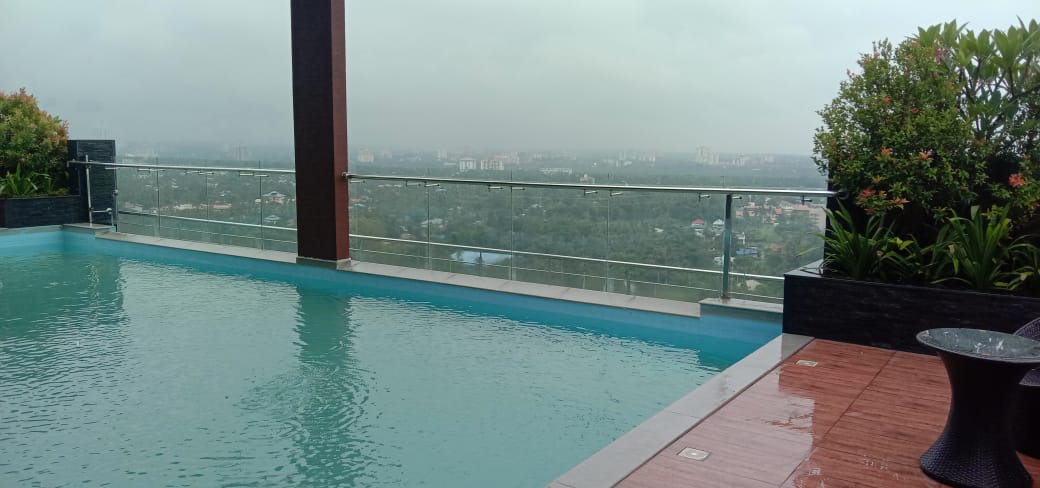 5 BHK Fully Furnished House in 17 Cents Kundanoor., Maradu, 5,500 sqft - for sale in Maradu, Kochi ( Ernakulam ), Kerala