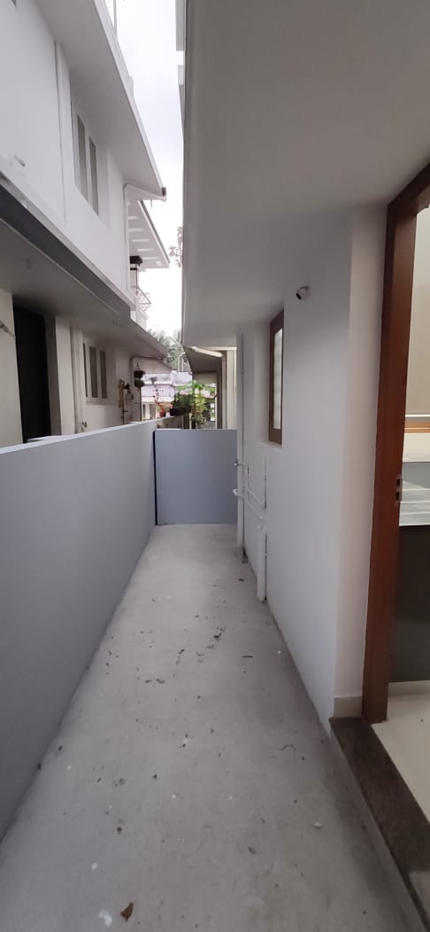 1400 sqft, 3BHK Brandnew House with 10cent