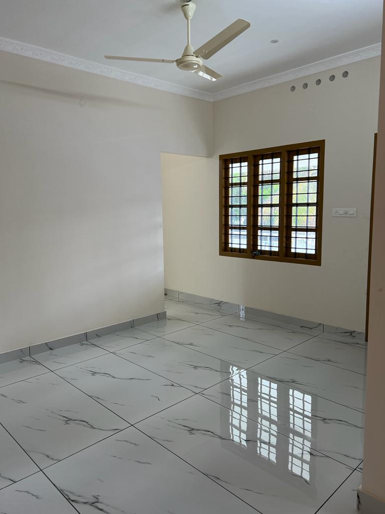 20 cent of Residential plot in Puthanpalli, Pallikkara