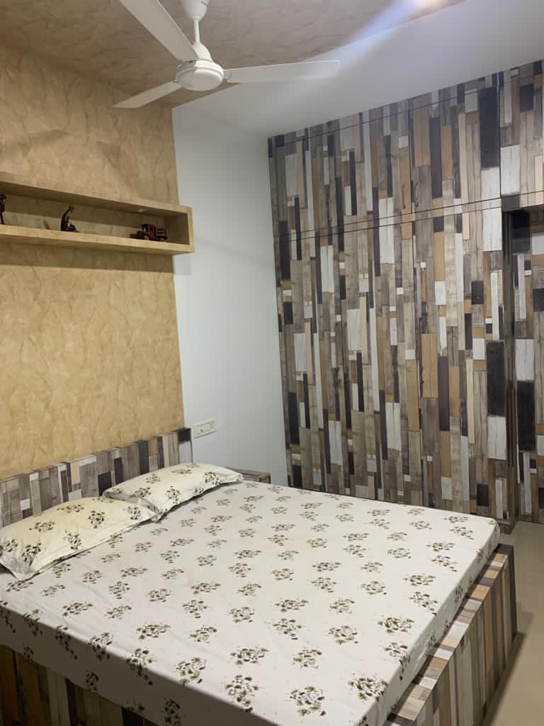 2BHK + Study Semifurnished Flat, 930 sqft