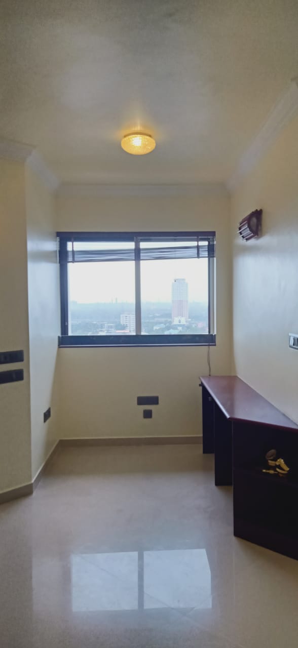 3BHK Semifurnished Flat in Panampilly Nagar, Ernakulam, 1780sqft