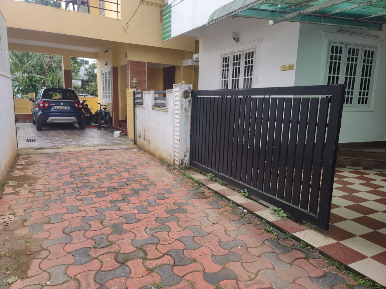 4BHKSemifurnished House2200sqft in Chalikkavattom, Palarivattom