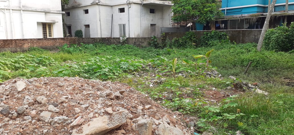 3BHK Semifurnished House 1684 sqft in Eroor, Tripunithra - for sale in Eroor, Kochi ( Ernakulam ), Kerala