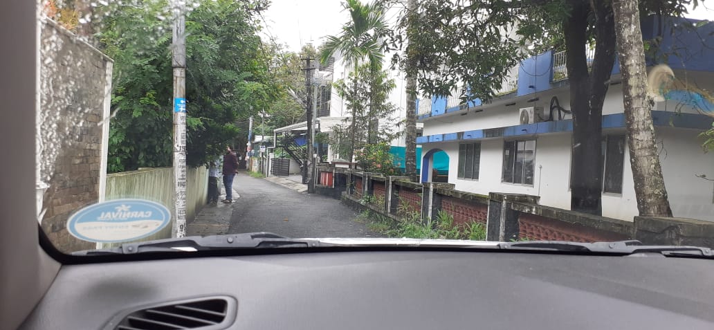 3 BHK Semifurnished Apartment for Elamakara, kaloor ,1300sqft