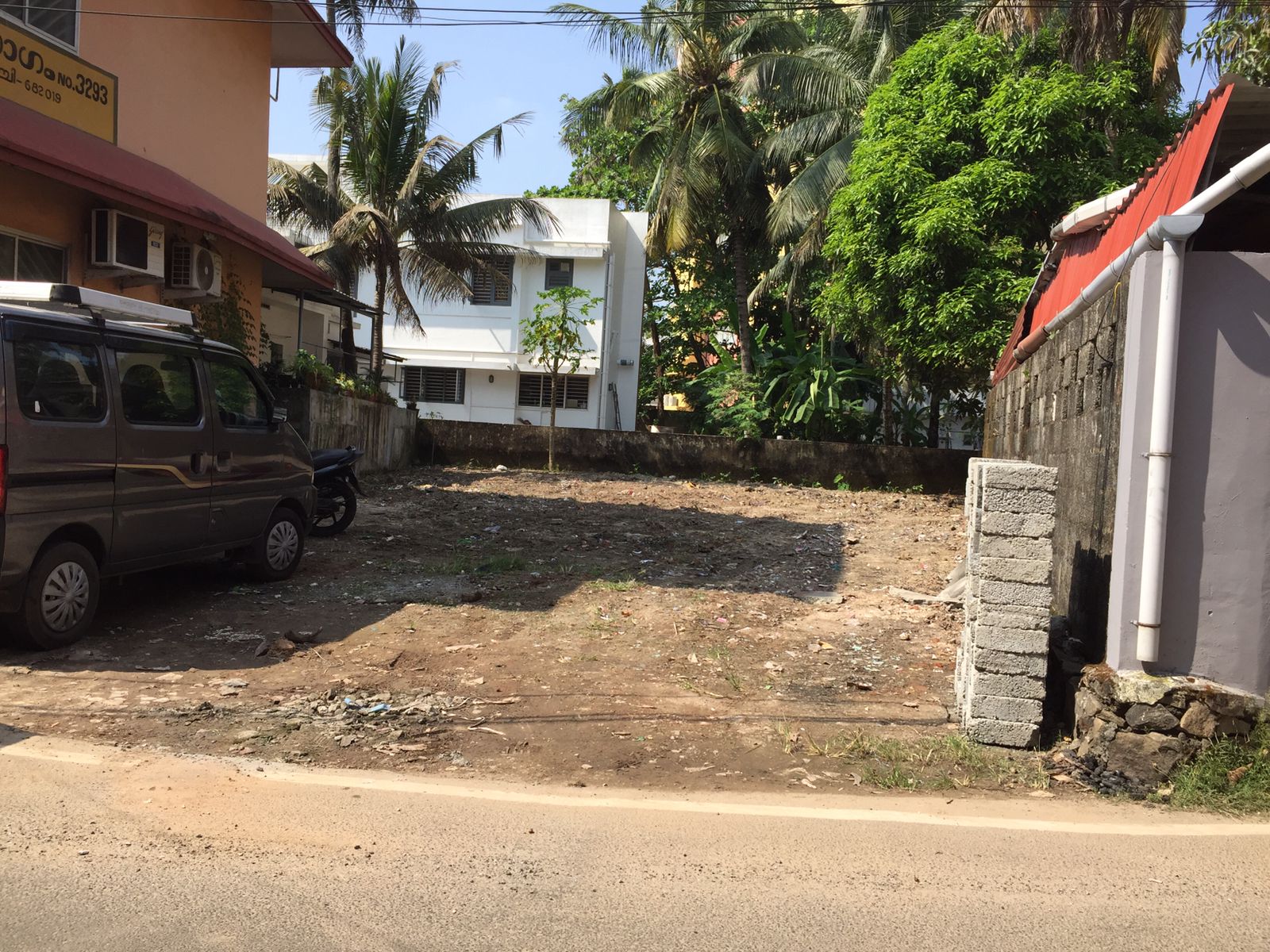 900sqft, 2BHK Fully furnished Flat in KK road, Kaloor ,