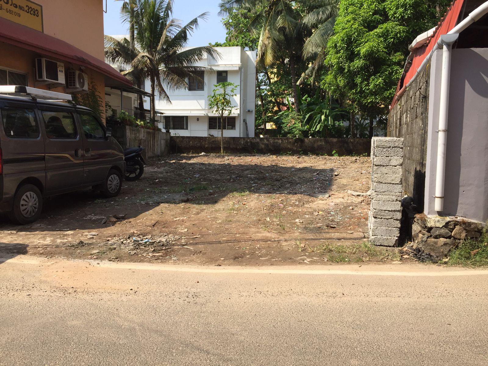 900sqft, 2BHK Fully furnished Flat in KK road, Kaloor ,