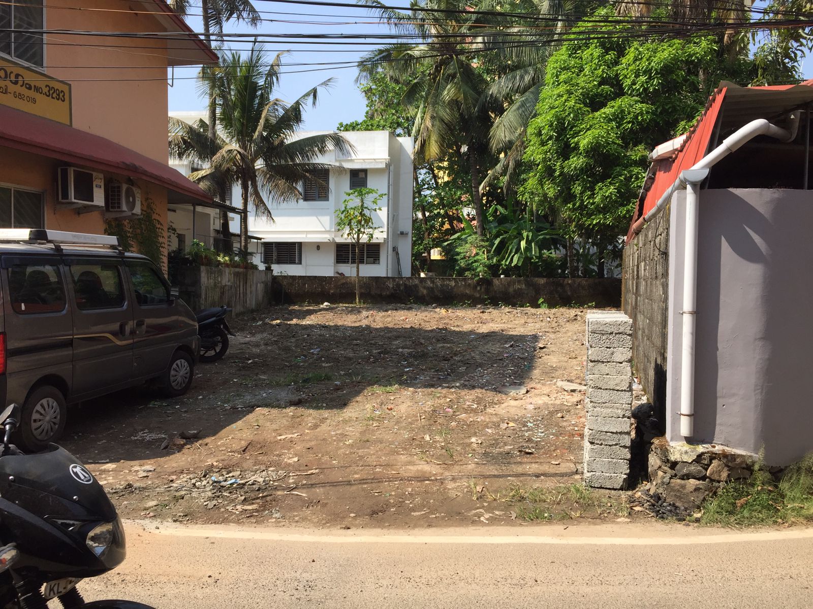 900sqft, 2BHK Fully furnished Flat in KK road, Kaloor ,